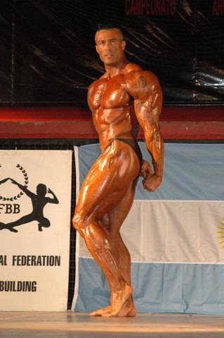 File:Gustavo Carrera at 2008 Campeonato Argentino IFBB 06.jpg