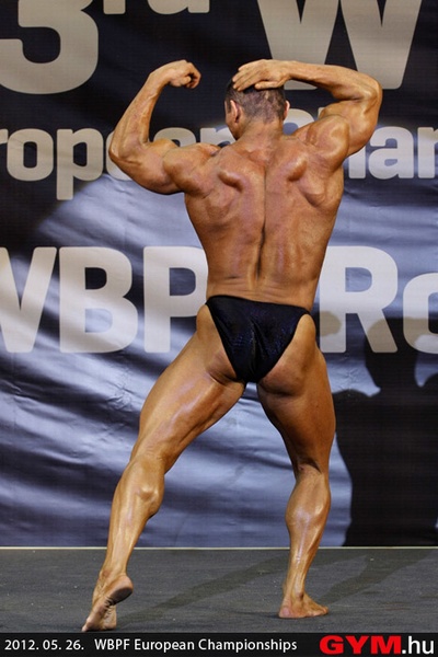 File:Mikhail Kuzmin WBPF European Championship 2012 5.jpg