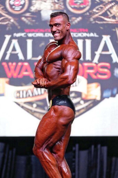 File:Robert Bucatariu.jpg