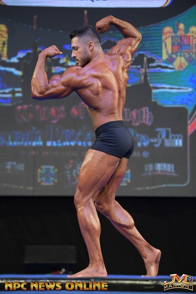 File:Ionut Marasoiu at 2018 IFBB Romania Muscle Fest Pro Qualifier 07.jpg