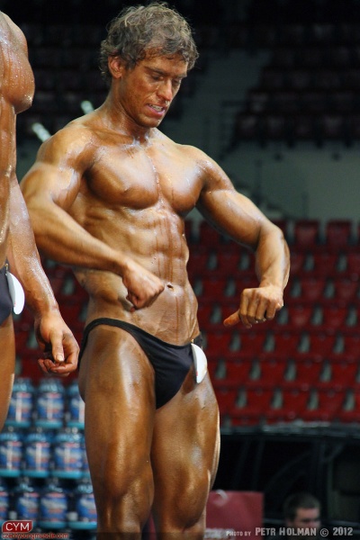 File:Tomas Kukal INBA-PNBA World Championships Natural Bodybuilding 2012 5.jpg