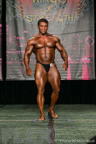 File:Marco Cardona IFBB Wings of Strength Chicago Pro 2014 2.jpg