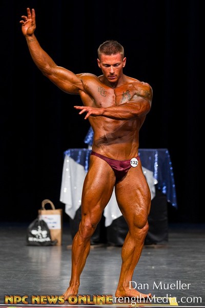 File:Oliver Rogers at 2013 NPC Gopher State Classic 04.jpg
