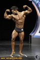 Richy Chan at 2018 IFBB Vancouver Pro Qualifier 04.jpg
