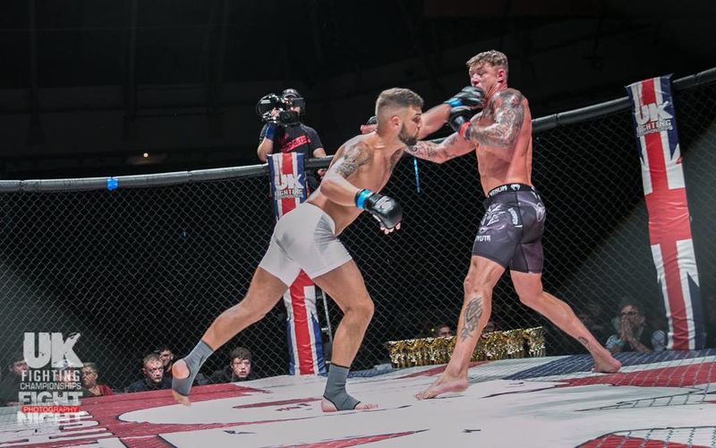 File:Geordie Jackson vs Adam Grogan UK Fighting Championships 8 13 October 2018 12.jpg