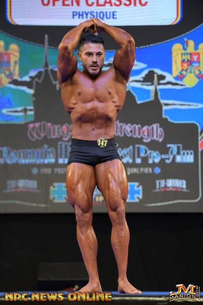 File:Ionut Marasoiu at 2018 IFBB Romania Muscle Fest Pro Qualifier 14.jpg