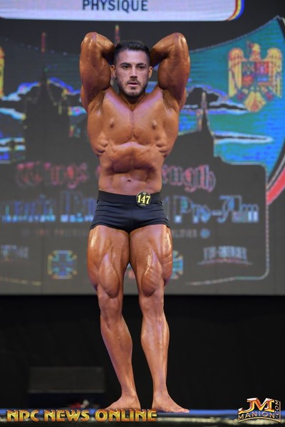 File:Ionut Marasoiu at 2018 IFBB Romania Muscle Fest Pro Qualifier 02.jpg