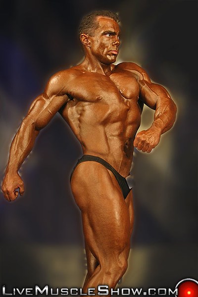 File:Andrew Strong at LiveMuscleShow 01.jpg