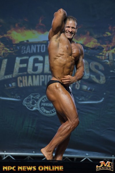 File:Felix Burgos at 2019 NPC Santo Domingo Legends Championships 14.jpg