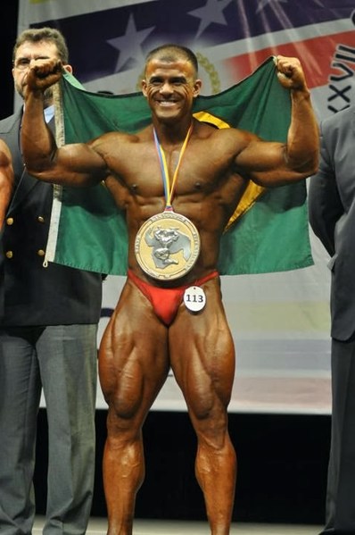 File:Marcio Goncalves at 2011 IFBB South American Amateur Championships 05.jpg