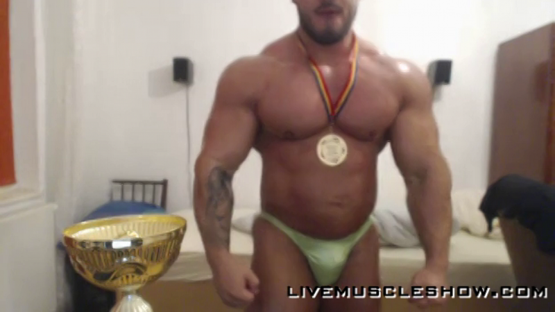 File:Roy Morris at LiveMuscleShow 04.png