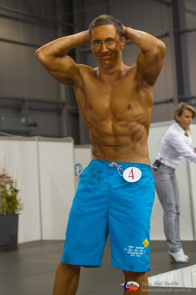 File:Petr Hrdina Natursport Beauty and Fitness Cup 2015 12.jpg