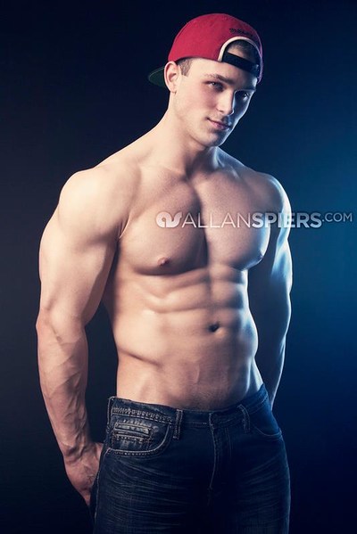 File:Sean Smith at Allan Spiers Photography 05.jpg