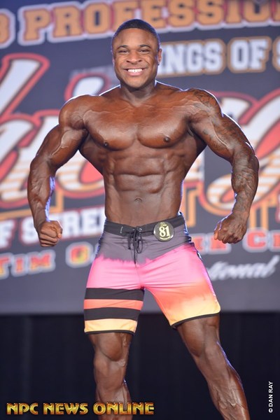 File:Louis-Dominique Corbeil at 2019 IFBB Wings of Strength Chicago Pro 04.jpg
